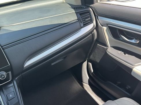 Used 2019 Honda CR-V LX image 18