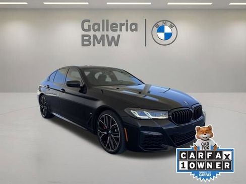 Used 2022 BMW 540i w/ M Sport Package RWD image 3