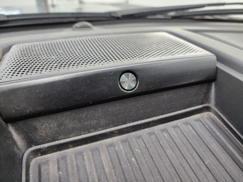 Used 2022 Ford F250 Lariat w/ Chrome Package image 45