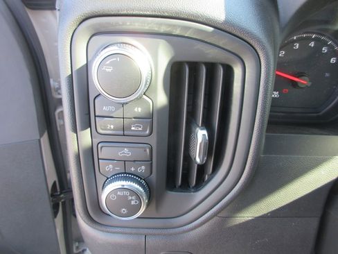 New 2026 GMC Sierra 1500 Pro w/ Pro Value Package AWD/4WD image 13