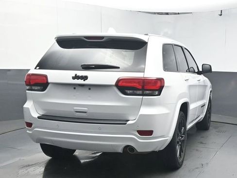 Used 2019 Jeep Grand Cherokee Altitude image 7