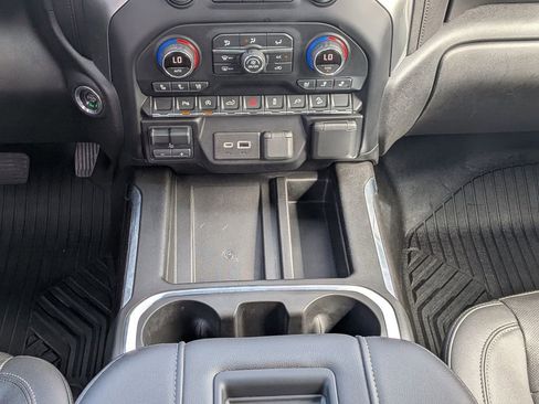 Used 2021 Chevrolet Silverado 1500 LTZ image 18