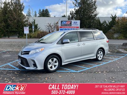 Used 2019 Toyota Sienna LE