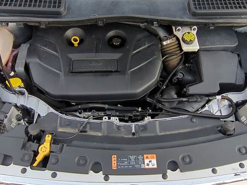 Used 2018 Ford Escape Titanium image 23