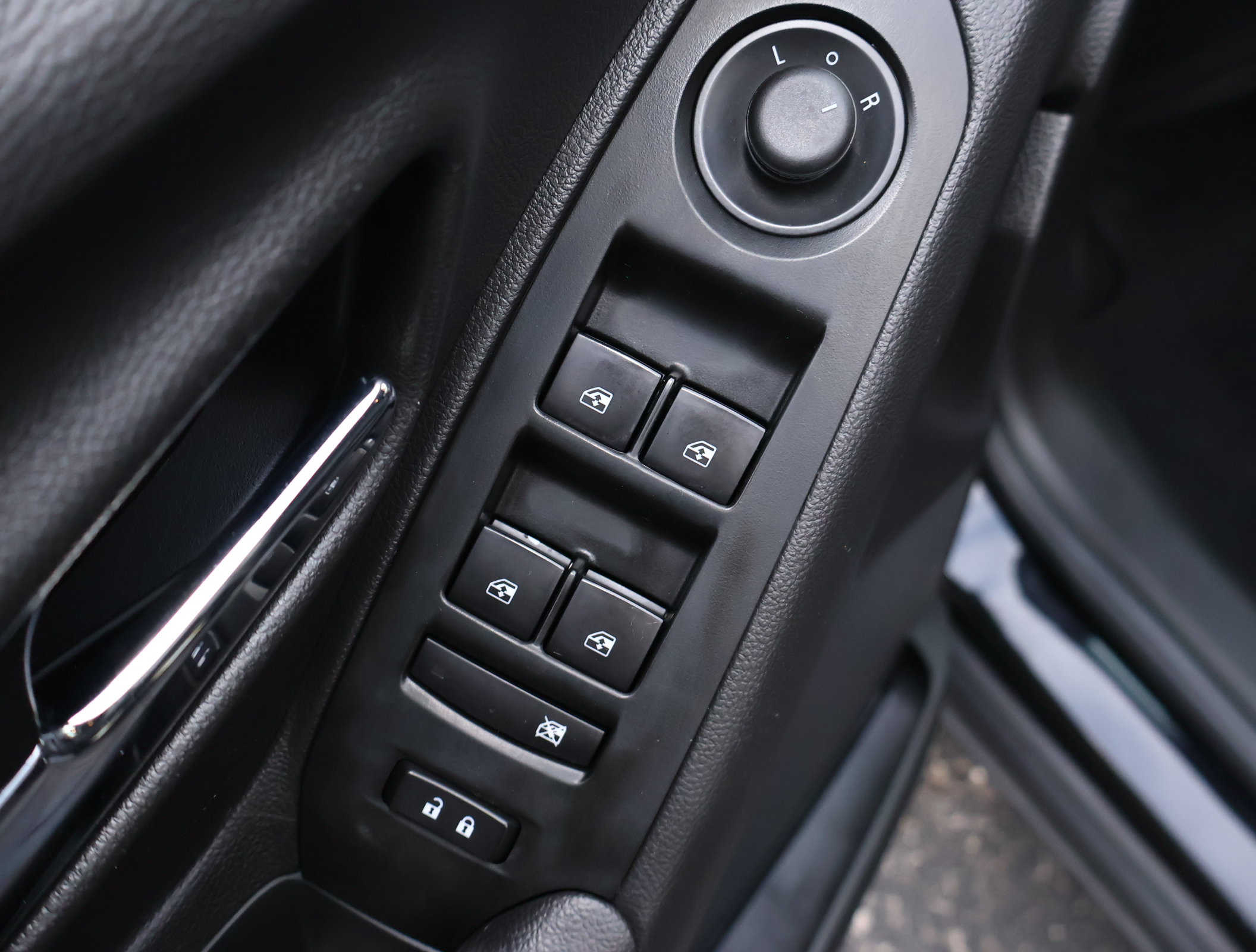 Used 2020 Chevrolet Trax LT w/ LT Convenience Package FWD image 8