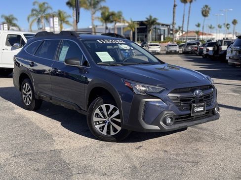 Used 2024 Subaru Outback 2.5i image 2