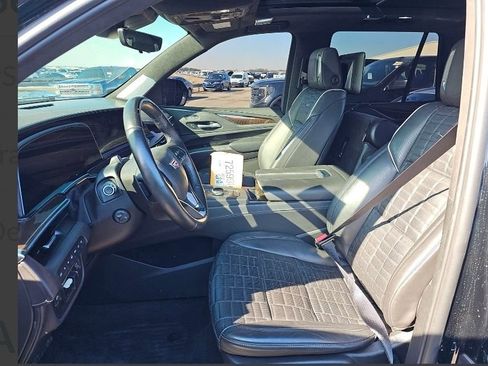 Used 2024 Cadillac Escalade Sport Platinum image 6