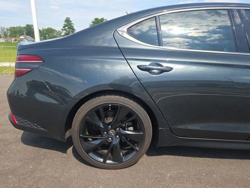 Used 2023 Genesis G70 2.0T w/ Sport Prestige Package RWD image 7