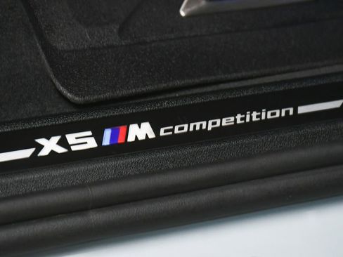 Used 2025 BMW X5 M Competition w/ Executive Package AWD/4WD image 16