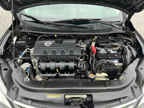 Used 2014 Nissan Sentra SR FWD image 37