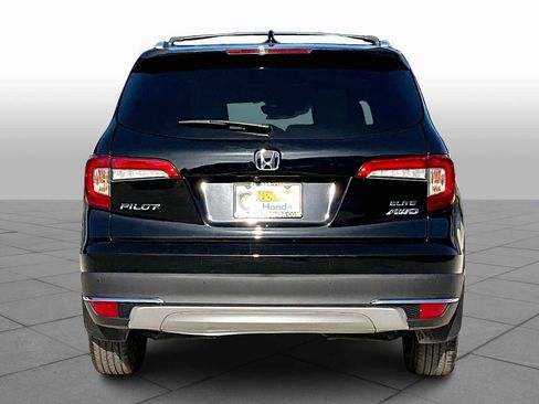 Used 2022 Honda Pilot Elite image 4