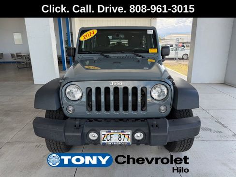 Used 2014 Jeep Wrangler Unlimited Sport w/ Quick Order Package 24S AWD/4WD image 9