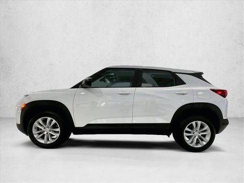 Used 2023 Chevrolet TrailBlazer LS FWD image 6
