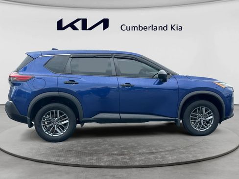 Used 2021 Nissan Rogue S FWD image 6