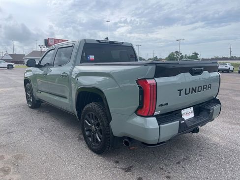 Used 2024 Toyota Tundra Platinum AWD/4WD image 5