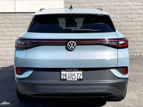 Certified 2023 Volkswagen ID.4 S image 3