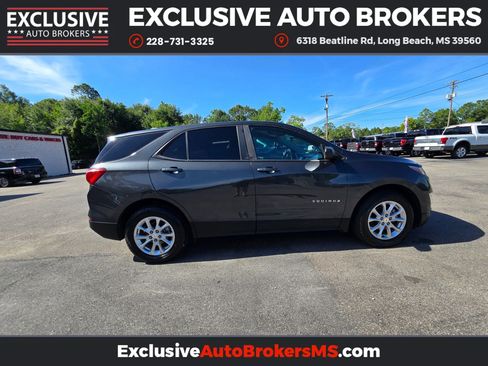 Used 2021 Chevrolet Equinox LS w/ LS Convenience Package image 3