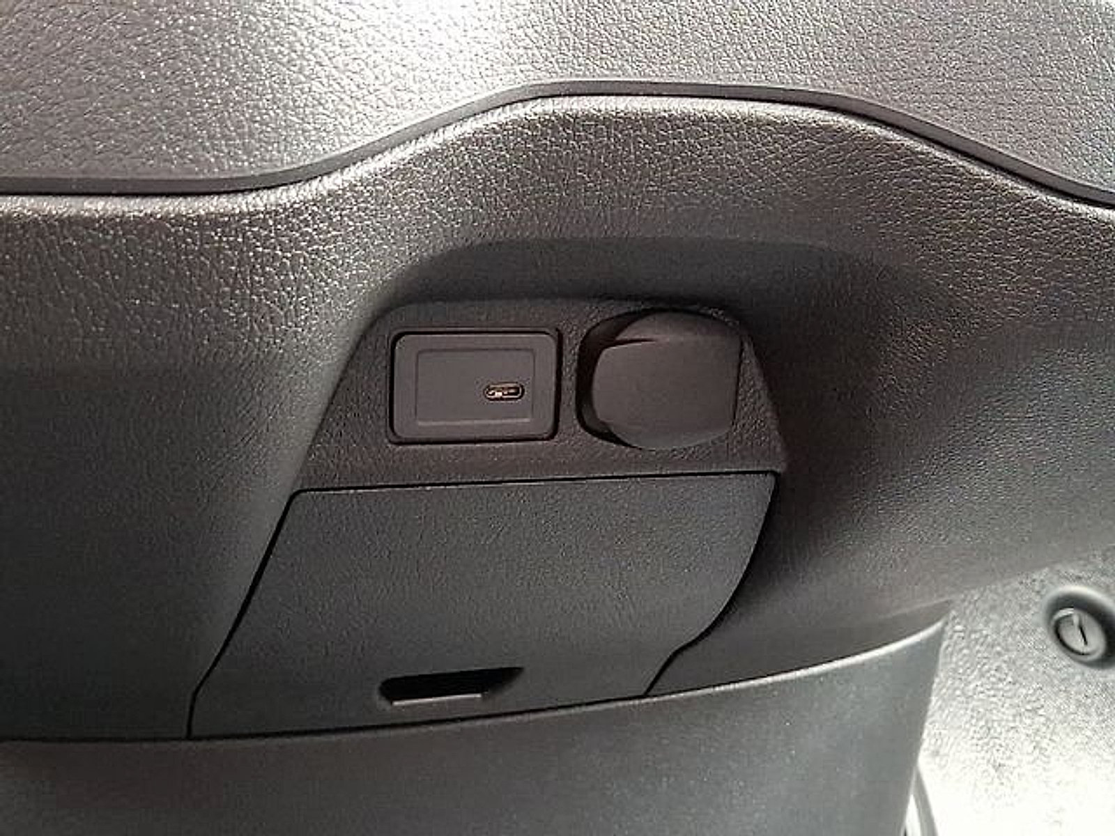Used 2026 Mercedes-Benz Sprinter 2500 image 18