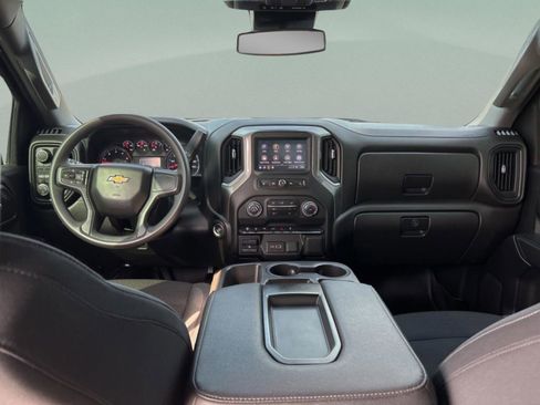 Used 2024 Chevrolet Silverado 2500 Custom w/ Custom Value Package image 23