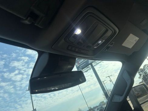 Used 2024 Chevrolet Silverado 2500 LTZ image 23