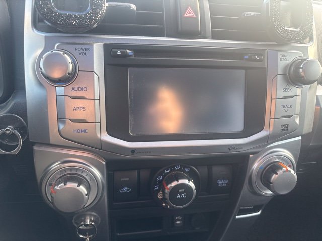 Used 2015 Toyota 4Runner SR5 Premium AWD/4WD image 33