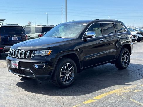 Used 2021 Jeep Grand Cherokee Limited w/ Sun & Sound Group image 7