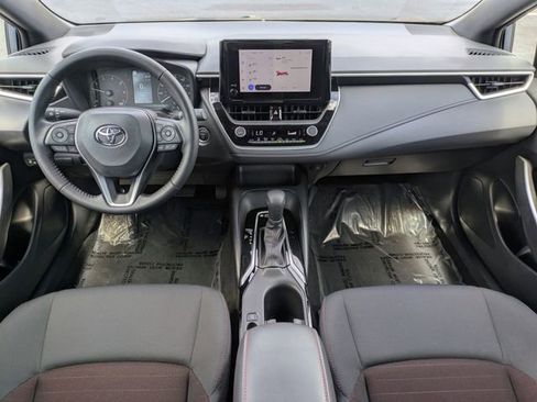 Used 2025 Toyota Corolla SE FWD image 14