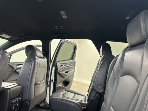 Certified 2024 Buick Enclave Premium image 30
