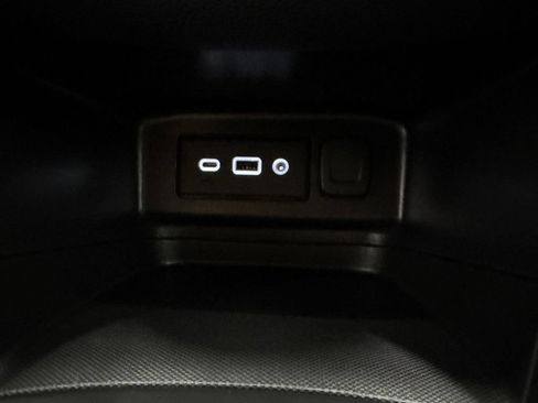 Used 2024 Chevrolet Equinox LT AWD/4WD image 21