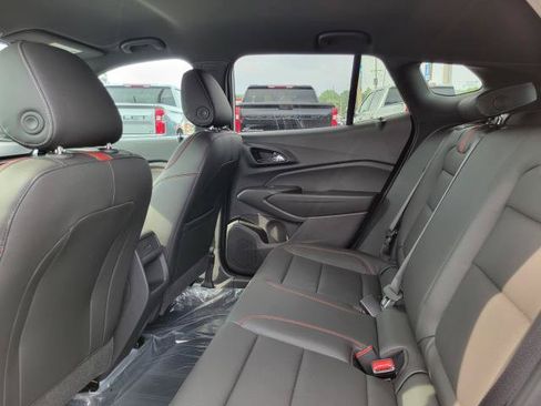 New 2026 Chevrolet Trax RS w/ Driver Confidence Package FWD image 25