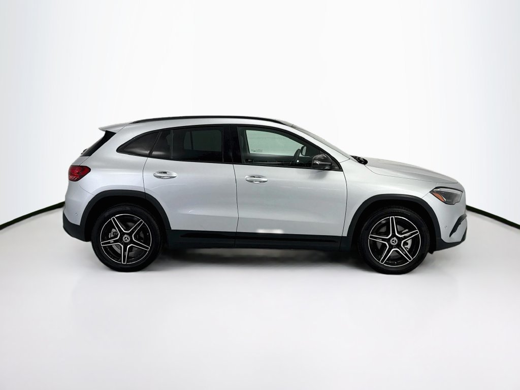 Certified 2026 Mercedes-Benz GLA 250 image 4