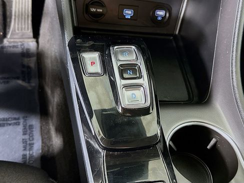 Certified 2021 Hyundai Sonata SEL w/ Winter Weather Package FWD image 10