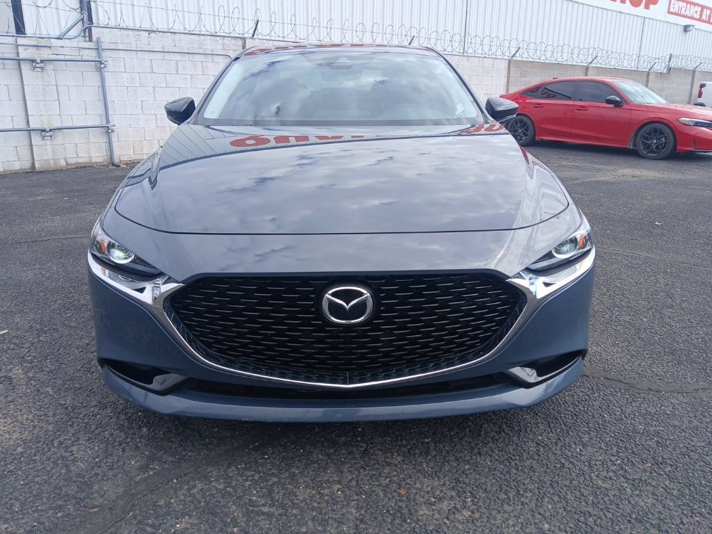 Used 2023 MAZDA MAZDA3 s FWD image 2
