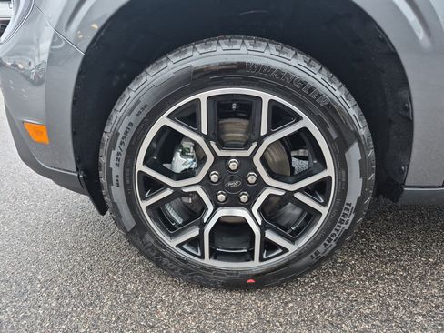 New 2025 Ford Maverick Lariat w/ 4K Tow Package image 10