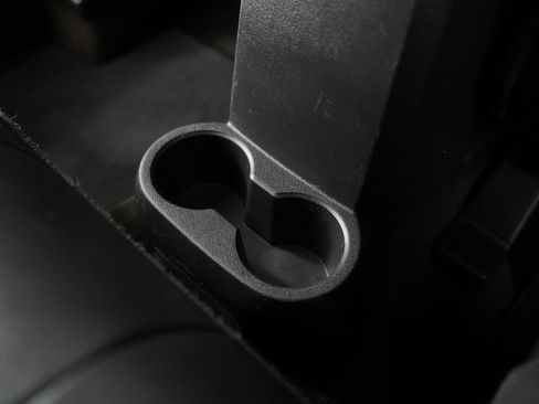 Used 2016 Jeep Patriot High Altitude image 39