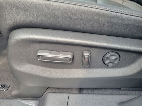 New 2026 Honda Odyssey EX-L image 13