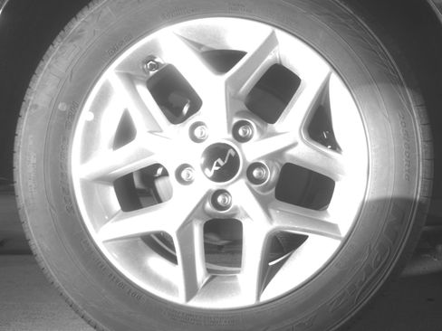 Used 2025 Kia Soul LX w/ LX Technology Package image 15