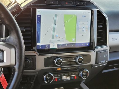 Used 2022 Ford F250 Lariat w/ Lariat Value Package image 22