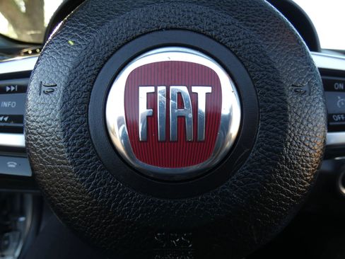 Used 2017 FIAT 124 Spider Lusso image 51