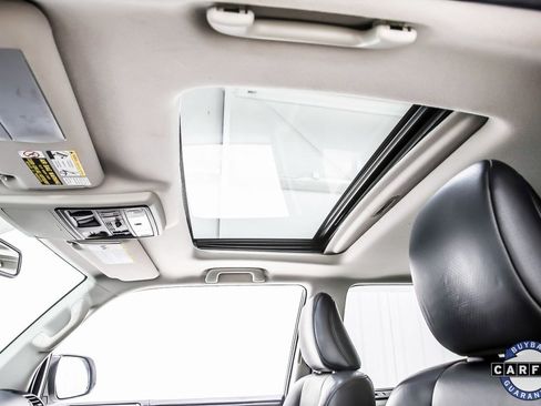 Used 2013 Toyota 4Runner Limited image 15