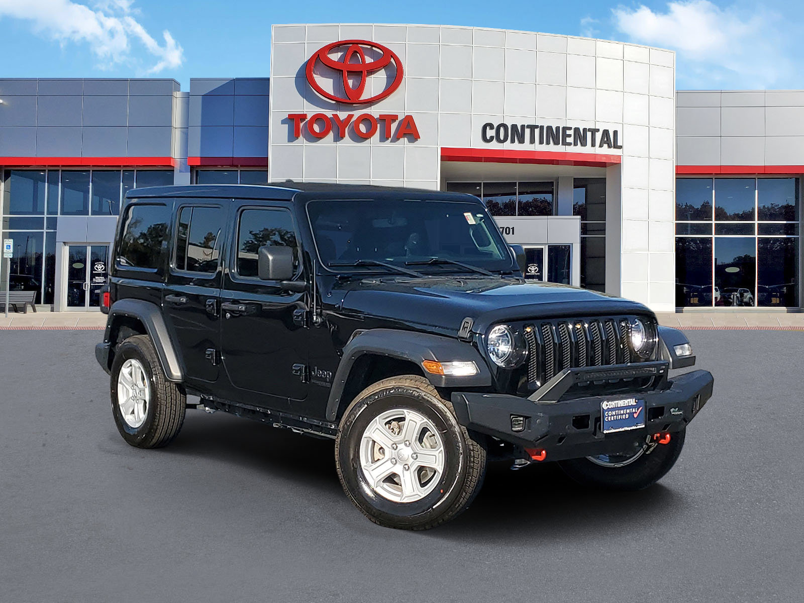 Used 2022 Jeep Wrangler Unlimited Sport w/ Sun And Sound Package AWD/4WD image 2