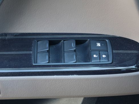 Certified 2021 Lexus GX 460 Luxury w/ Accessory Package image 13