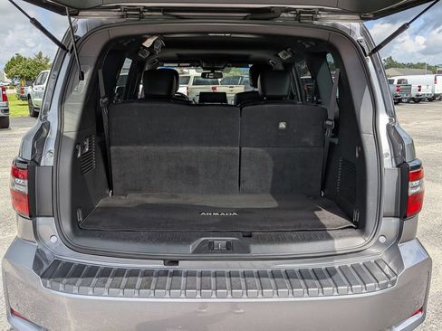 Used 2023 Nissan Armada SL w/ Midnight Edition Package RWD image 28
