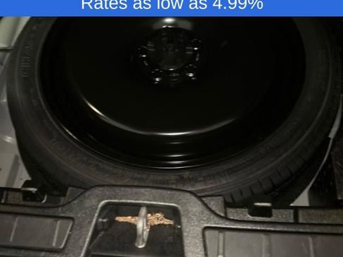 Certified 2023 Volvo XC40 B5 Plus w/ Driver Assist Package image 12