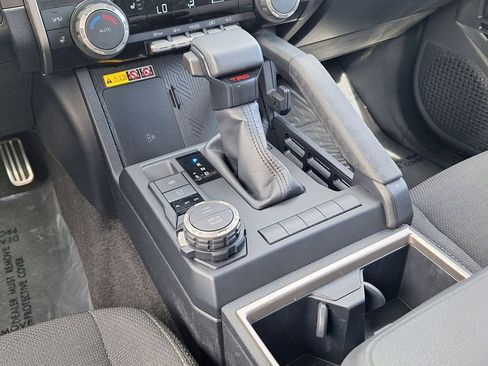 Used 2025 Toyota 4Runner TRD Sport image 25