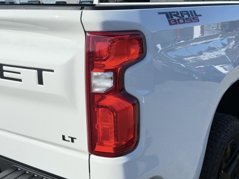 New 2026 Chevrolet Silverado 1500 LT Trail Boss w/ Convenience Package II AWD/4WD image 40