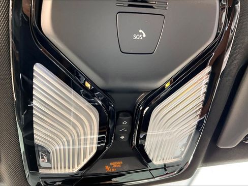 Used 2023 BMW 330i Sedan w/ Driving Assistance Package RWD image 60