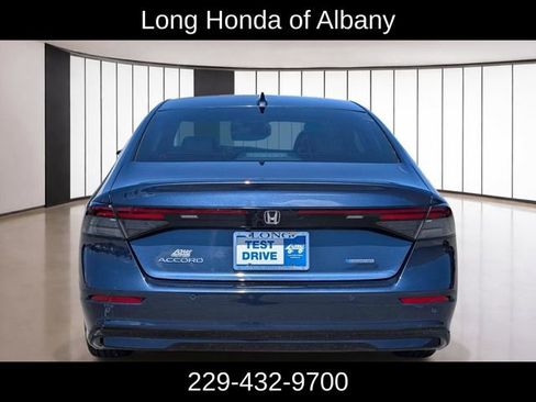 Used 2023 Honda Accord EX-L image 12