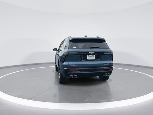 New 2026 Chevrolet Traverse High Country FWD image 7