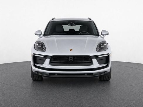 Used 2022 Porsche Macan AWD/4WD image 8